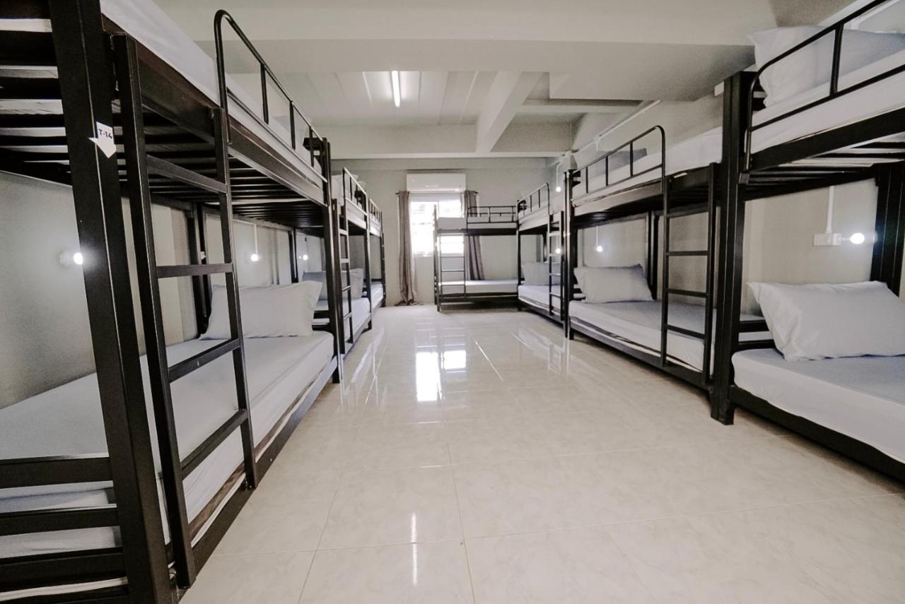 One Trinity Hostel Ko Pha Ngan Zewnętrze zdjęcie